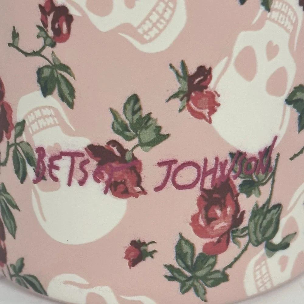 Betsey Johnson Skull Rose Pink 30oz Tumbler Handle Straw Insulated